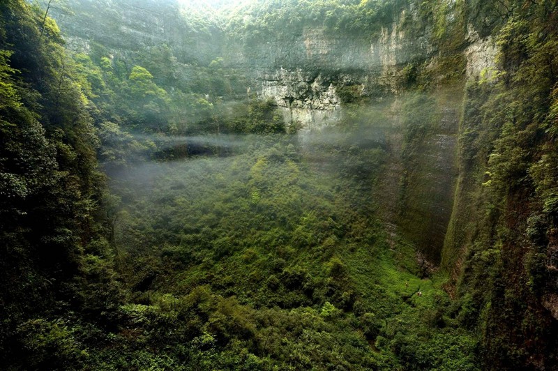 Пещера – великан с собственным климатом (4 фото)