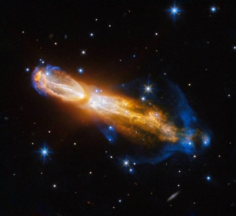 «Хаббл» сфотографировал смерть звезды (1 фото)