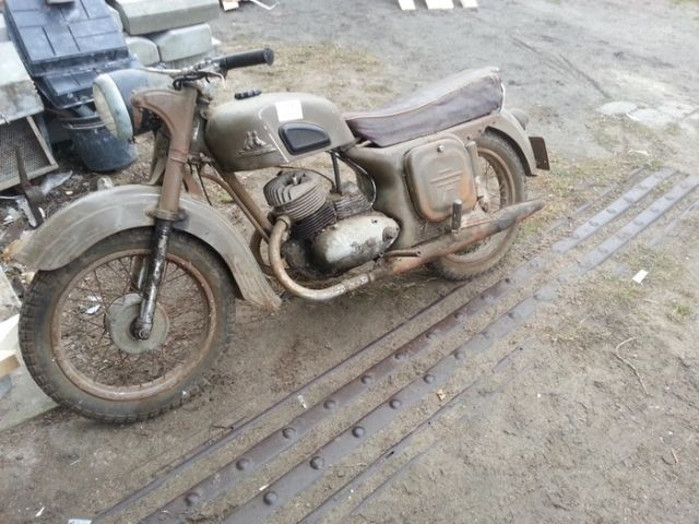 Реставрация мотоцикла Ковровец (18 фото)