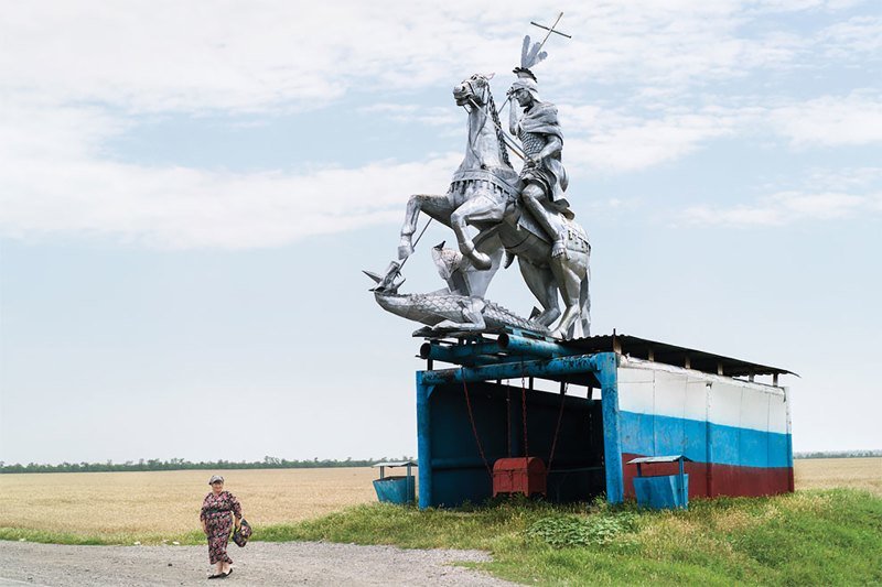 Советские автобусные остановки глазами канадского фотографа (25 фото)