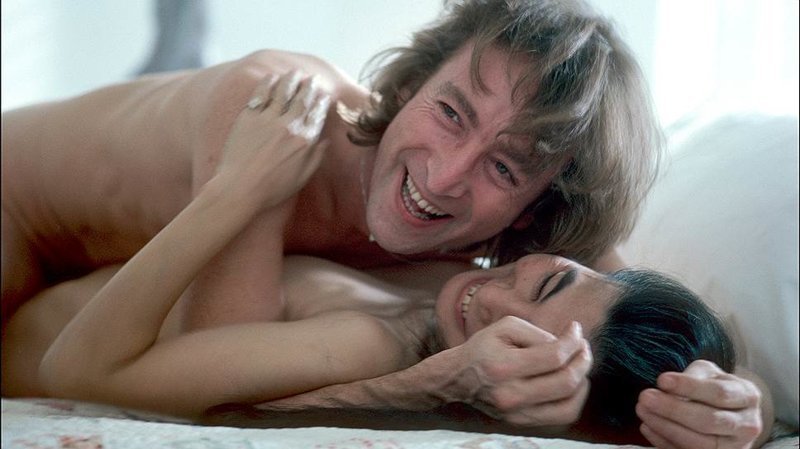 История любви Джона Леннона и Йоко Оно (12 фото) .
