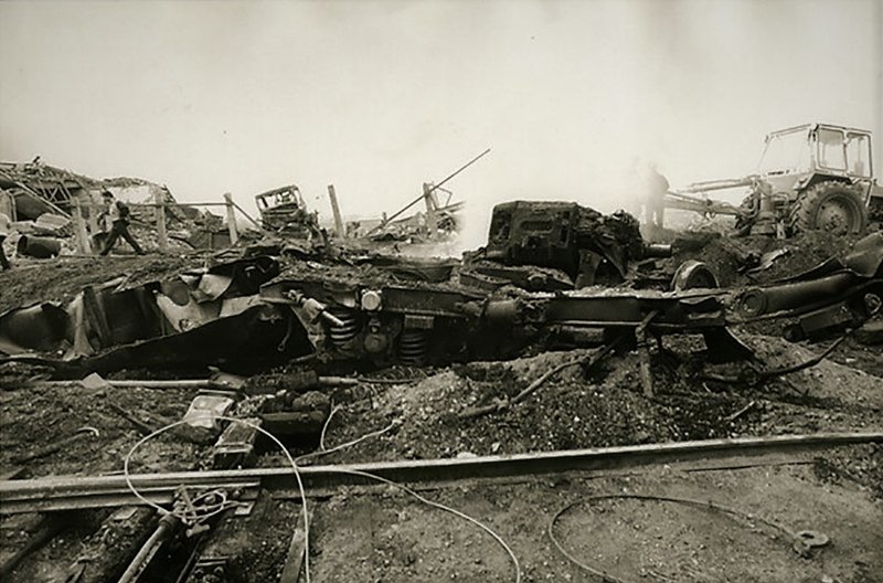 Пятилетка катастроф: как взрыв поезда едва не уничтожил целый советский город (17 фото)
