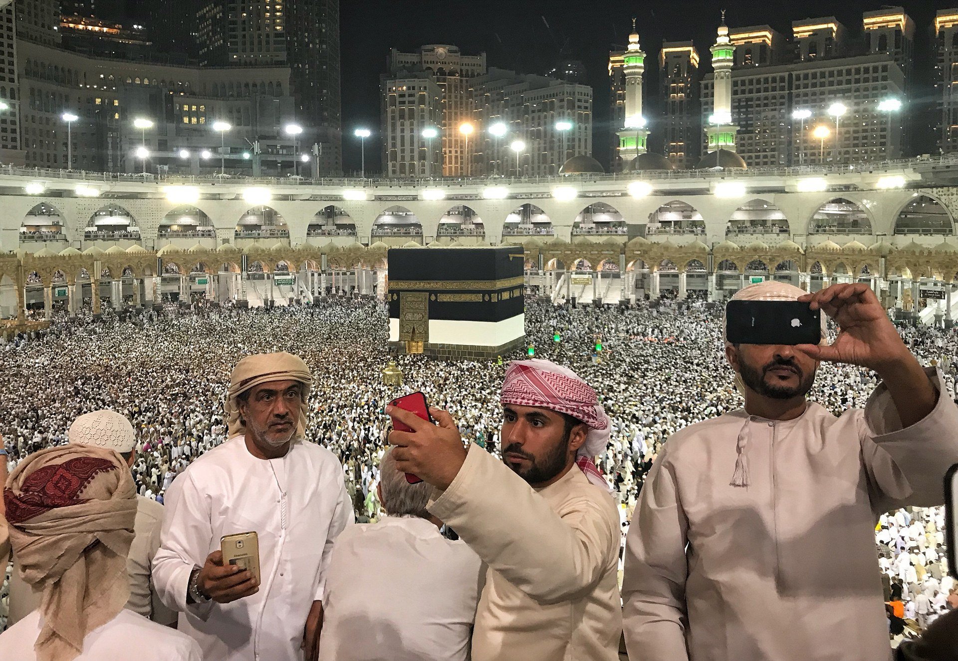 Саудовская Аравия готовится принять 2 миллиона паломников (29 фото)