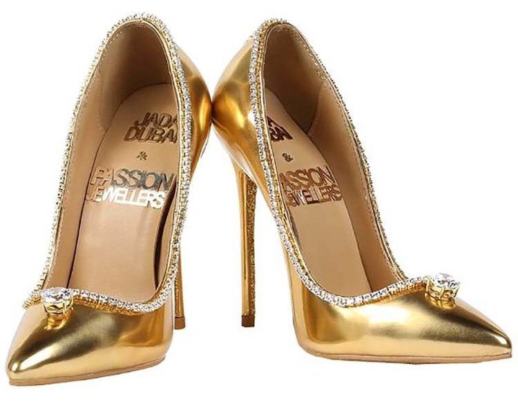 Самые дорогие в мире туфли из позолоченной кожи с бриллиантами и алмазами предлагают за 17 млн долларов (4 фото)