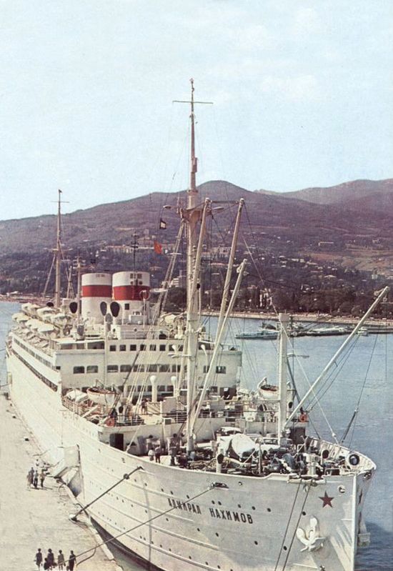 Как погиб советский пароход «Адмирал Нахимов» и 432 его пассажира (47 фото)