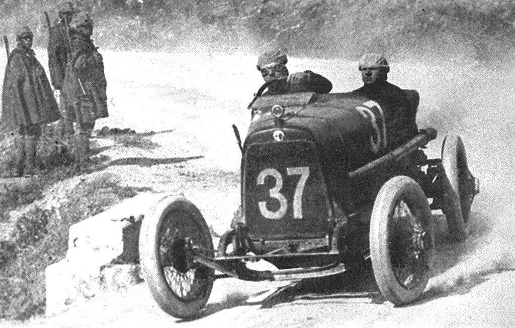  1920        Alfa Romeo         Targa Florio.  1929    ,     Alfa. enzo ferrari., ferrari, , , 