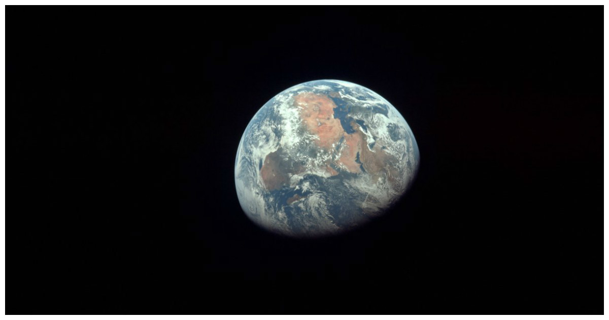 Самые знаковые фотографии Земли, сделанные из космоса (21 фото)