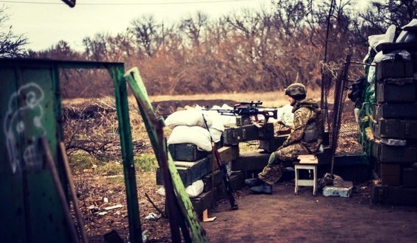 Фотографий с войны на востоке Украины 99 (100 фото)